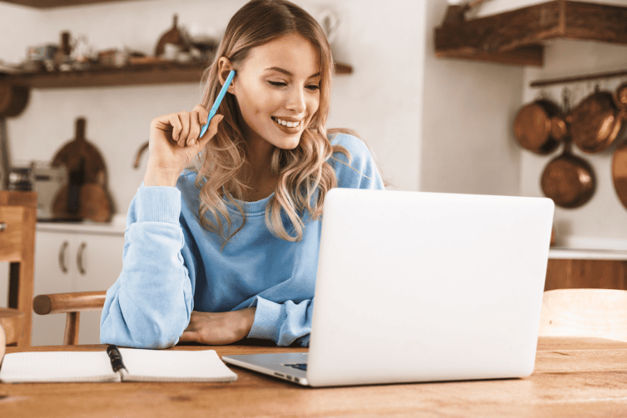 keine-zeit-fuer-weiterbildung_fernstudium-entscheidung Studieren völlig zeit- und ortsunabhängig - passend zum eigenen Zeitplan und Lerntempo