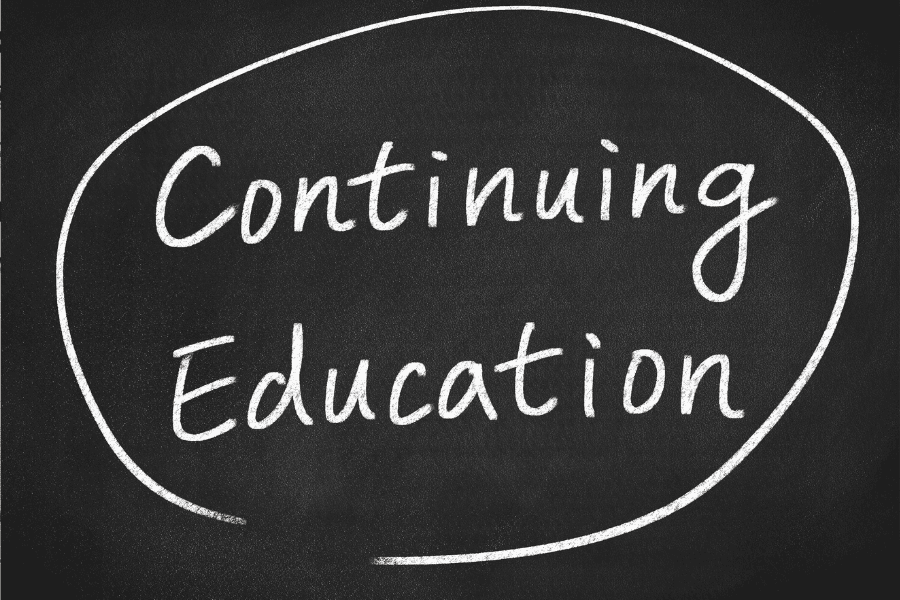 Bild mit Tafel und Text Continuing Education